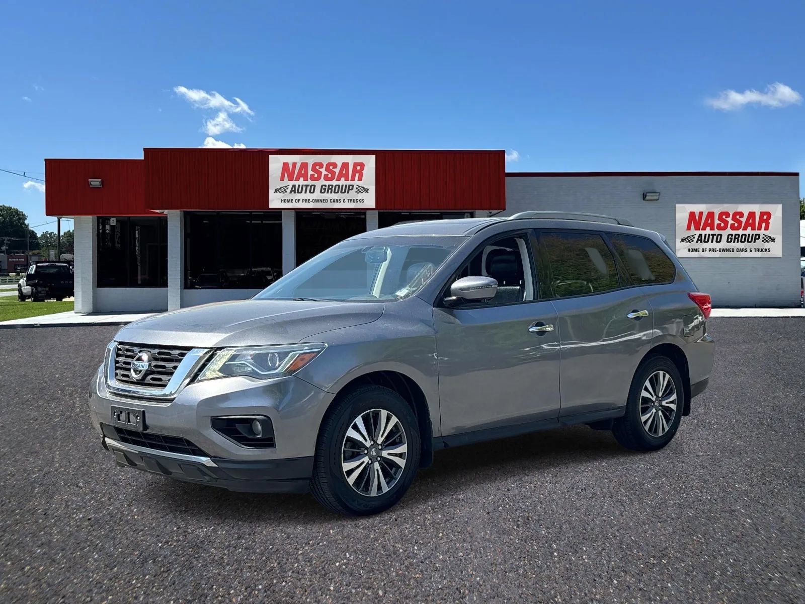 Used 2017 Nissan Pathfinder SL w/ SL Premium Package