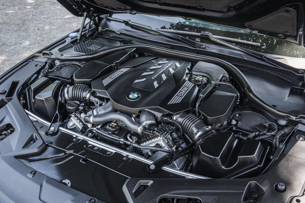 Used 2022 BMW M850i xDrive Convertible w/ Driving Assistance Package AWD/4WD image 30