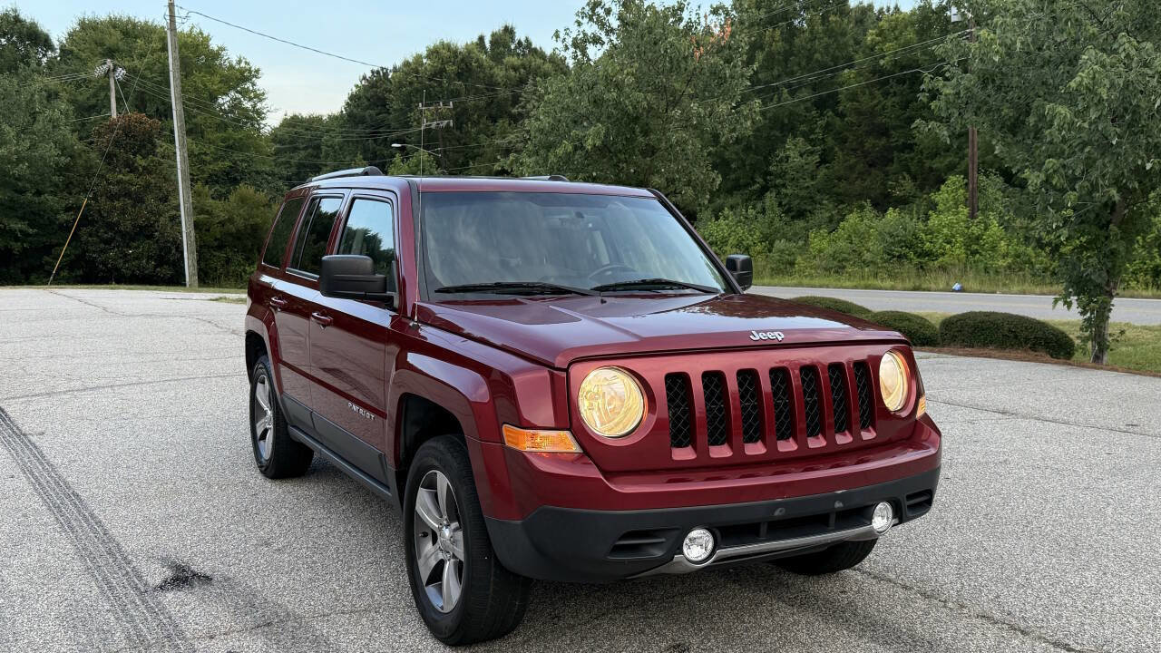 Used 2017 Jeep Patriot High Altitude image 1