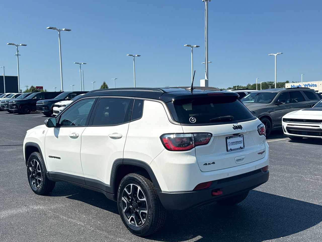 Used 2021 Jeep Compass Trailhawk w/ Convenience Group AWD/4WD image 5