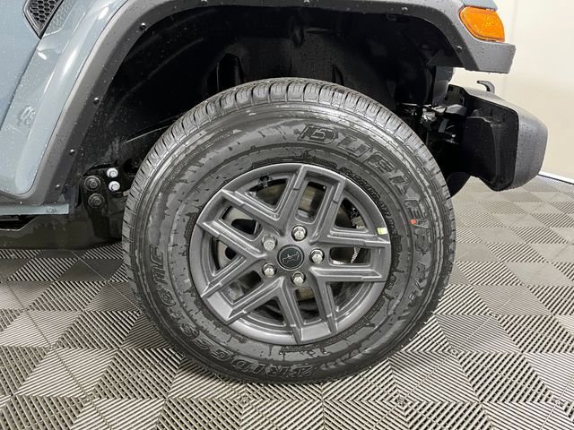 New 2026 Jeep Gladiator Sport AWD/4WD image 5