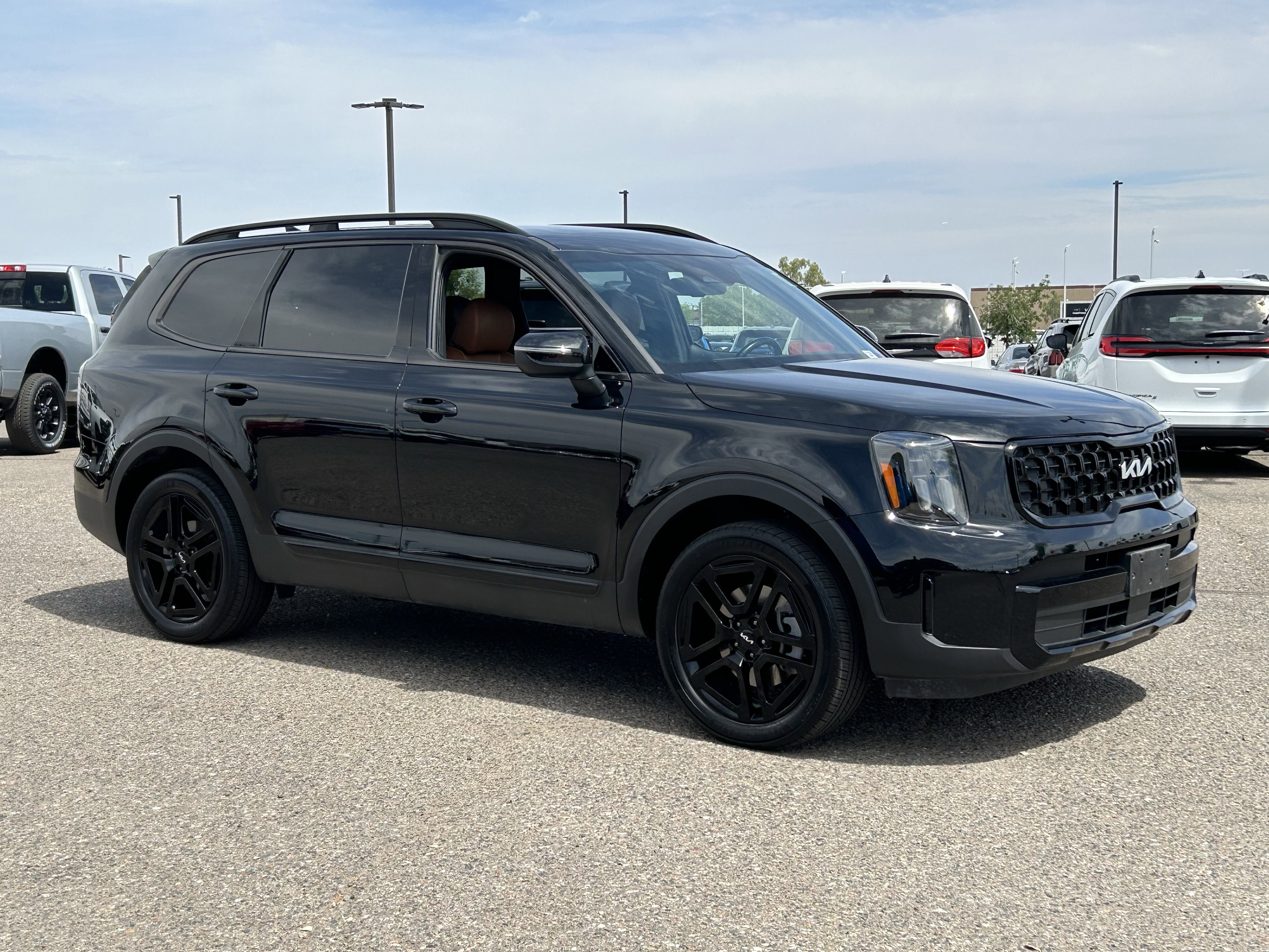 Used 2024 Kia Telluride EX X-Line image 7