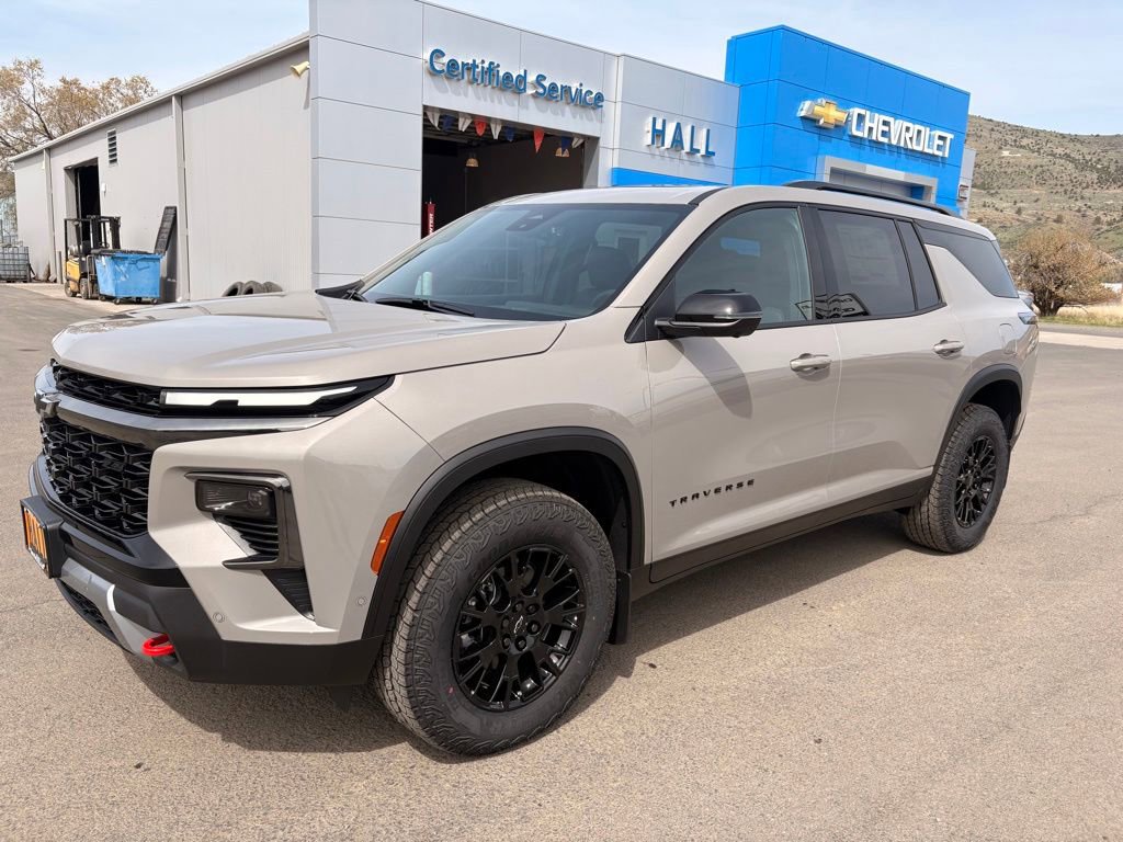 New 2026 Chevrolet Traverse Z71 w/ Enhanced Driving Package AWD/4WD image 1