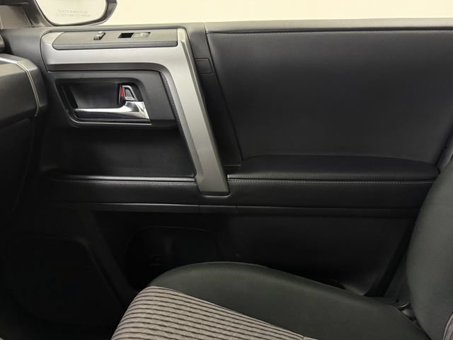 Used 2023 Toyota 4Runner SR5 AWD/4WD image 25