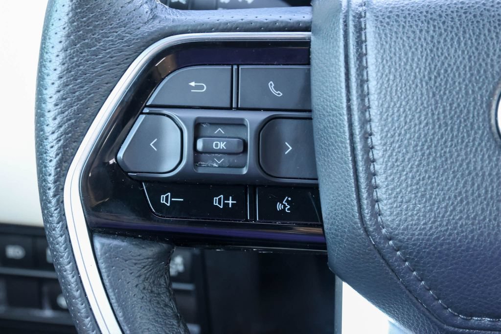 Used 2023 Toyota Tundra Capstone AWD/4WD image 35