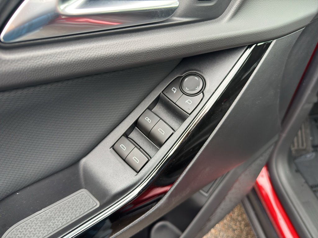 New 2026 Chevrolet Equinox LT w/ Convenience Package II image 11