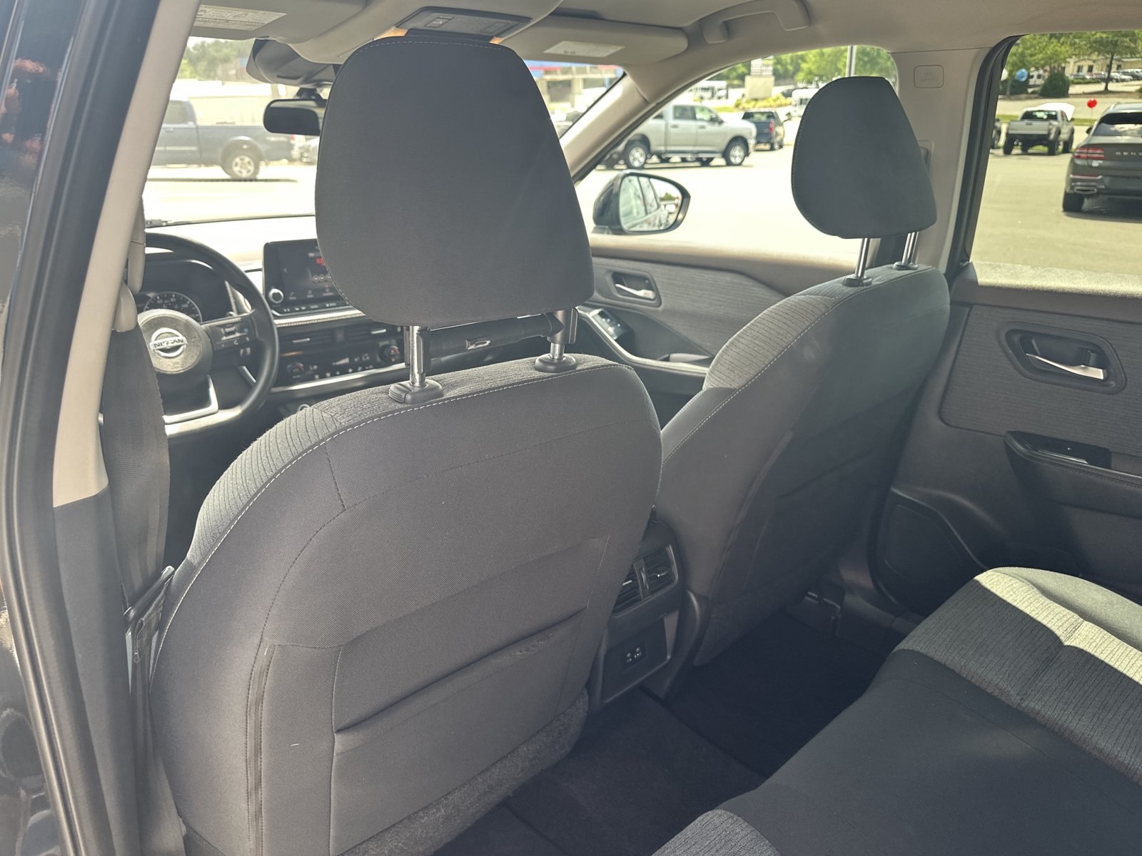 Used 2021 Nissan Rogue SV AWD/4WD image 21