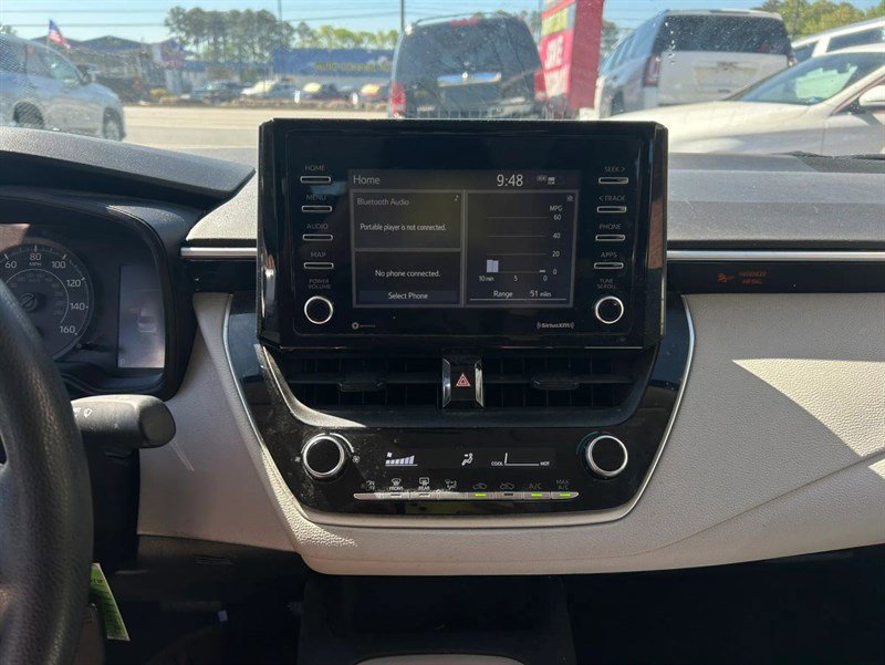 Used 2021 Toyota Corolla L FWD image 13