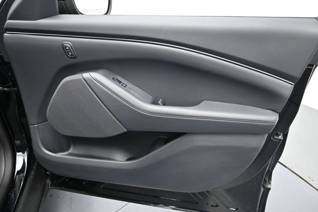 New 2026 Ford Mustang Mach-E Select w/ Comfort Package Lite RWD image 36
