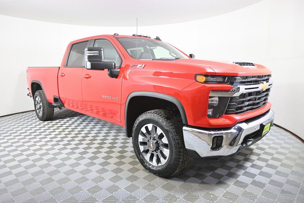 New 2026 Chevrolet Silverado 3500 LT w/ All Star Edition image 10