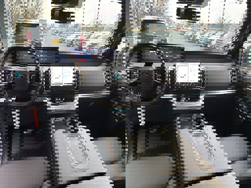 New 2026 Ford Expedition Tremor image 24