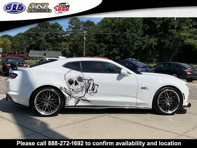 Used 2020 Chevrolet Camaro SS image 8