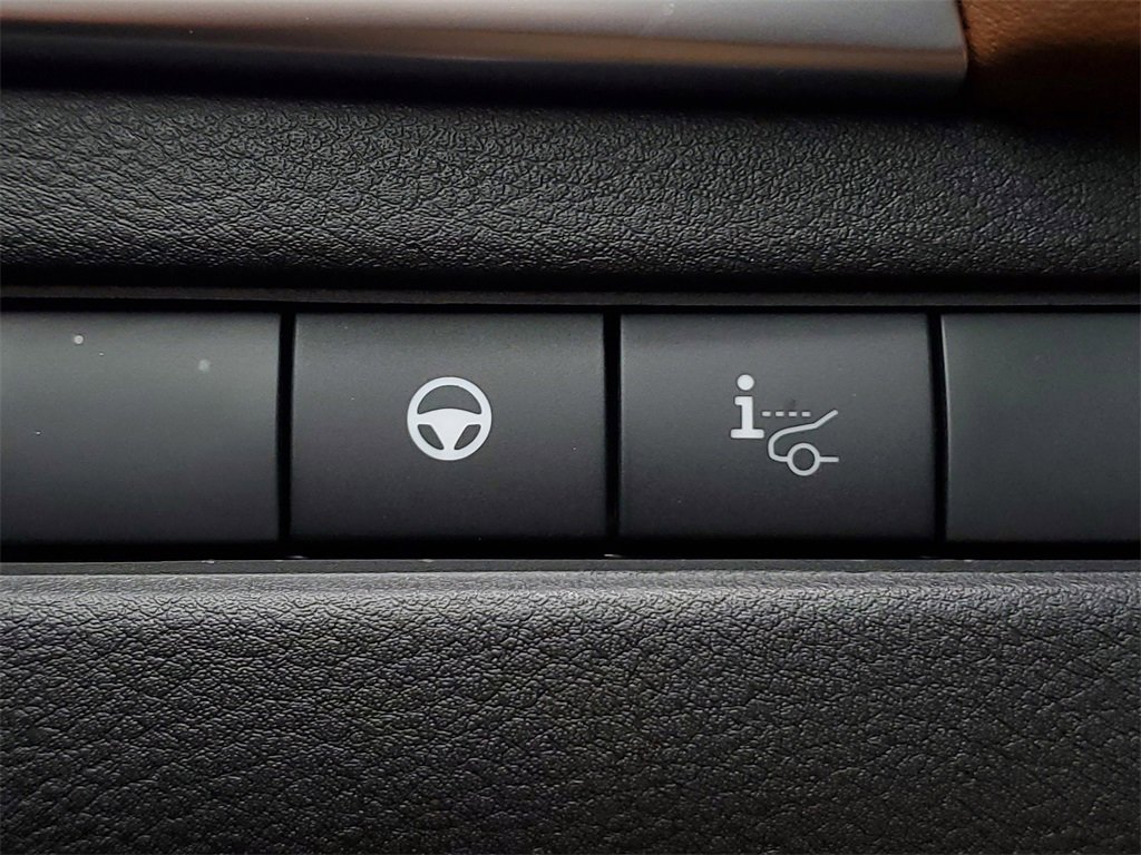 Used 2026 Nissan Rogue Platinum w/ Platinum Premium Package image 35