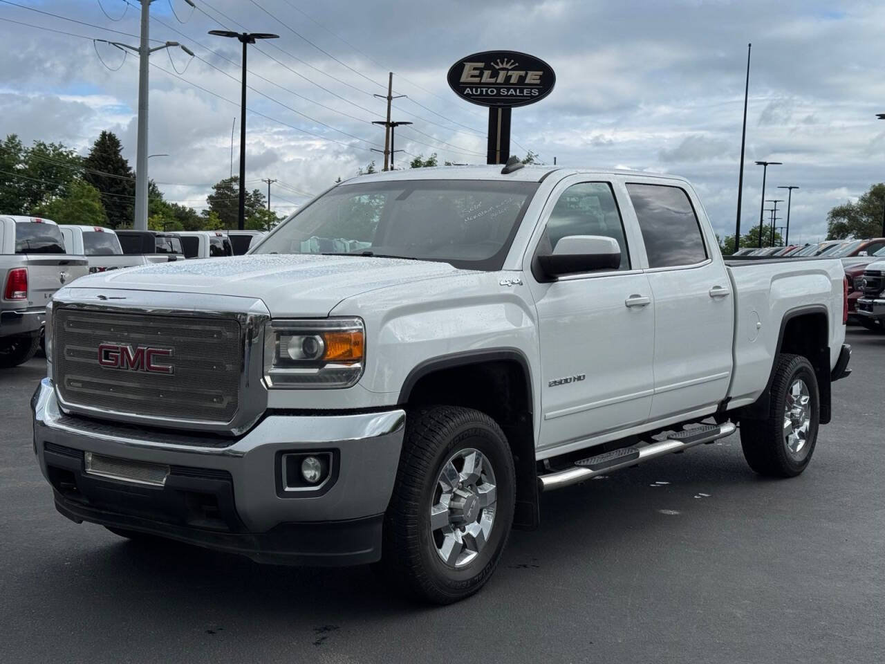 Used 2019 GMC Sierra 2500 SLE AWD/4WD image 3