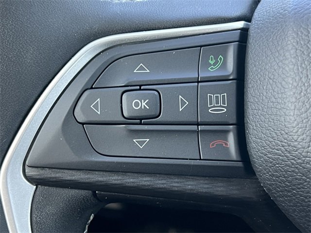 Certified 2024 Jeep Grand Cherokee L Laredo image 21