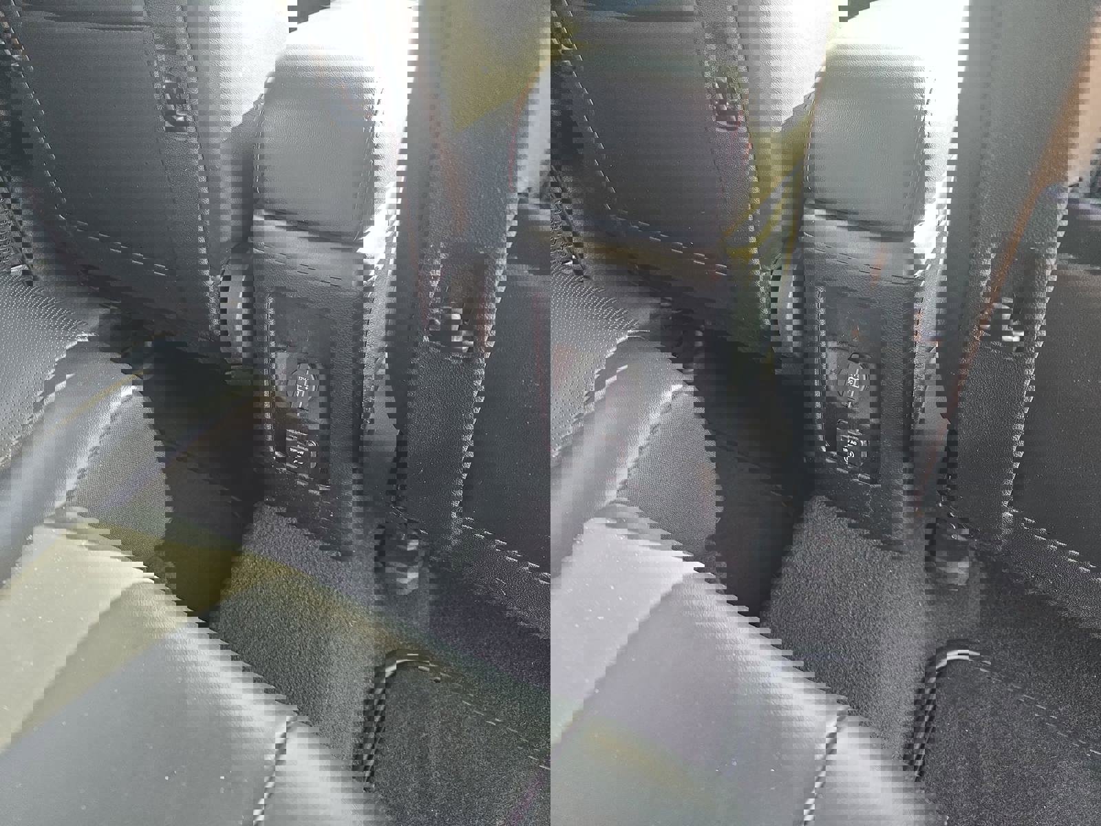 Used 2018 Dodge Journey GT image 13