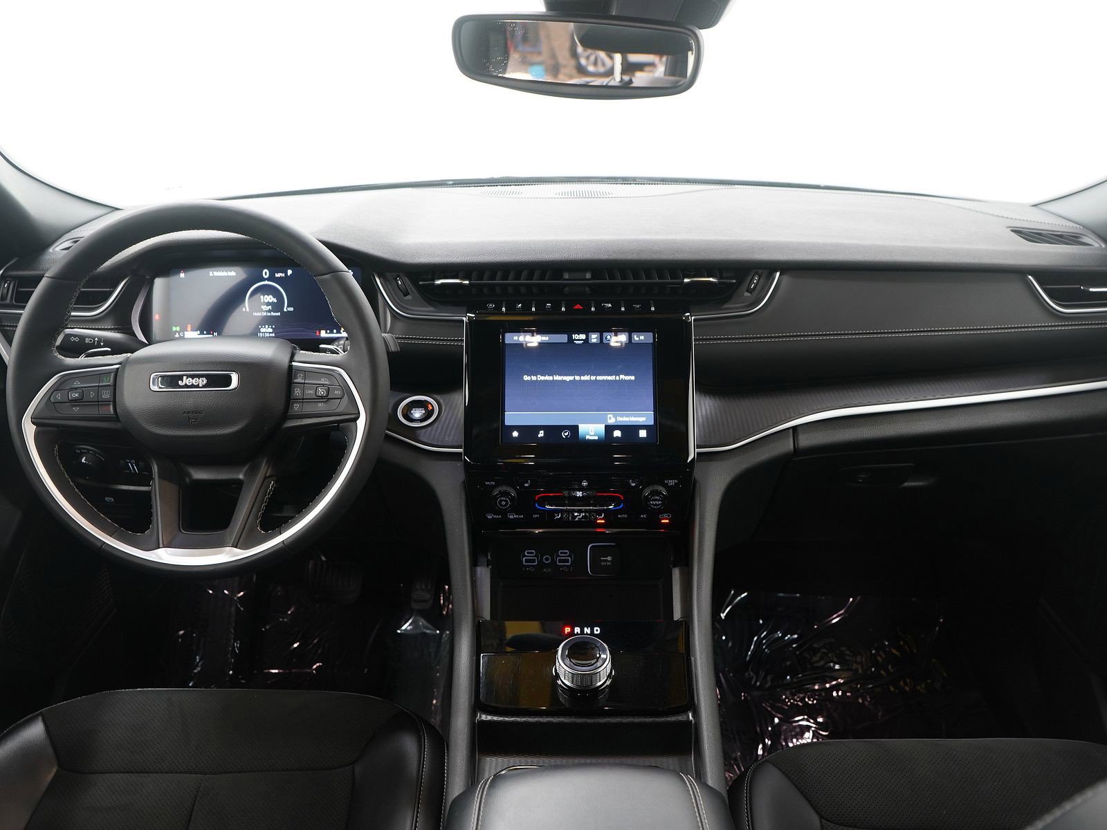 Used 2024 Jeep Grand Cherokee Altitude image 13