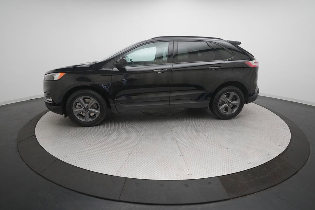 Used 2023 Ford Edge SEL w/ Sport Appearance Package image 26