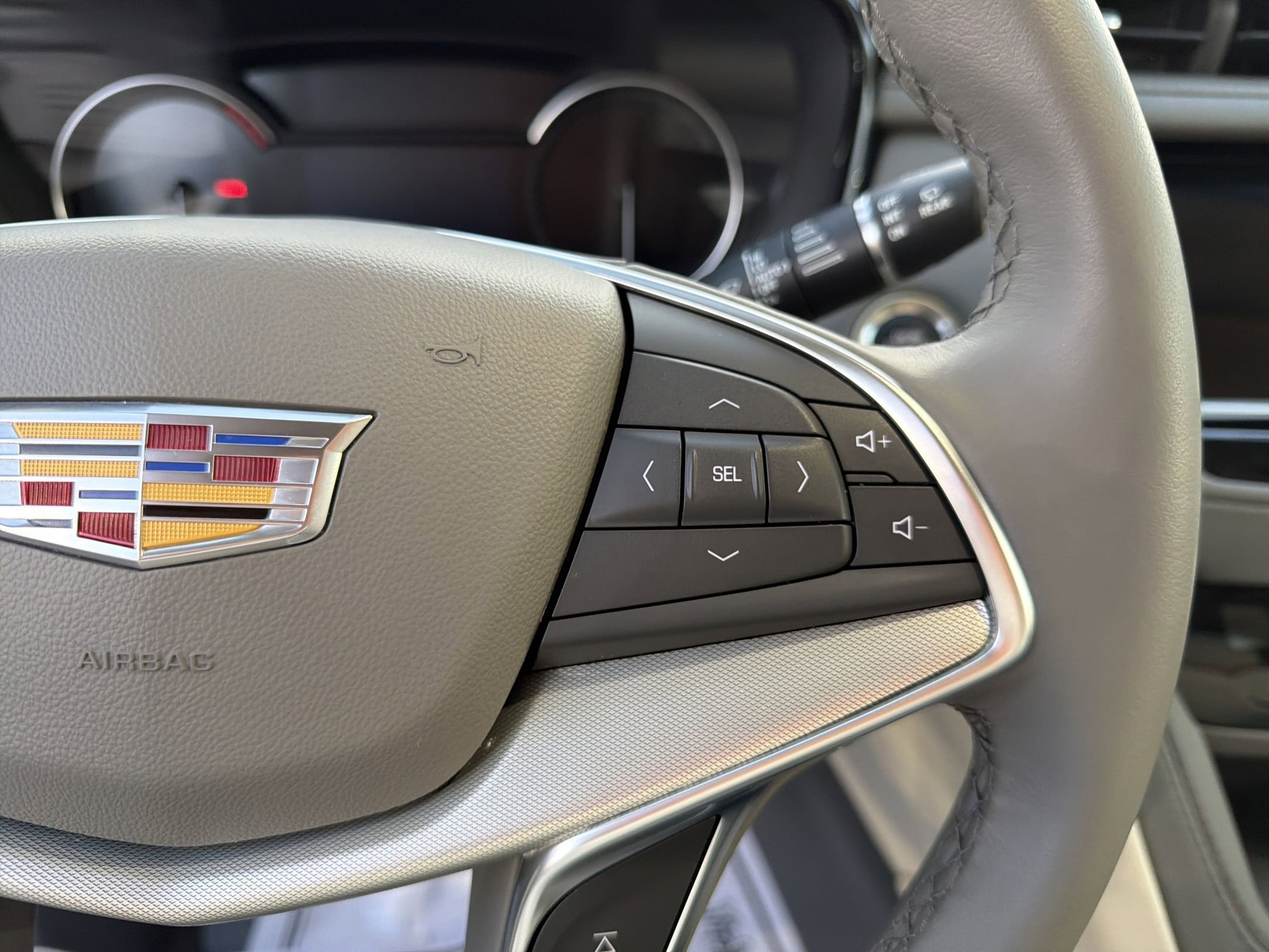 Certified 2024 Cadillac XT5 Premium Luxury w/ LPO, Floor Liner Package image 15