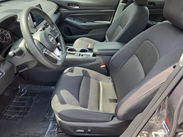 Used 2024 Nissan Altima 2.5 SV AWD/4WD image 10