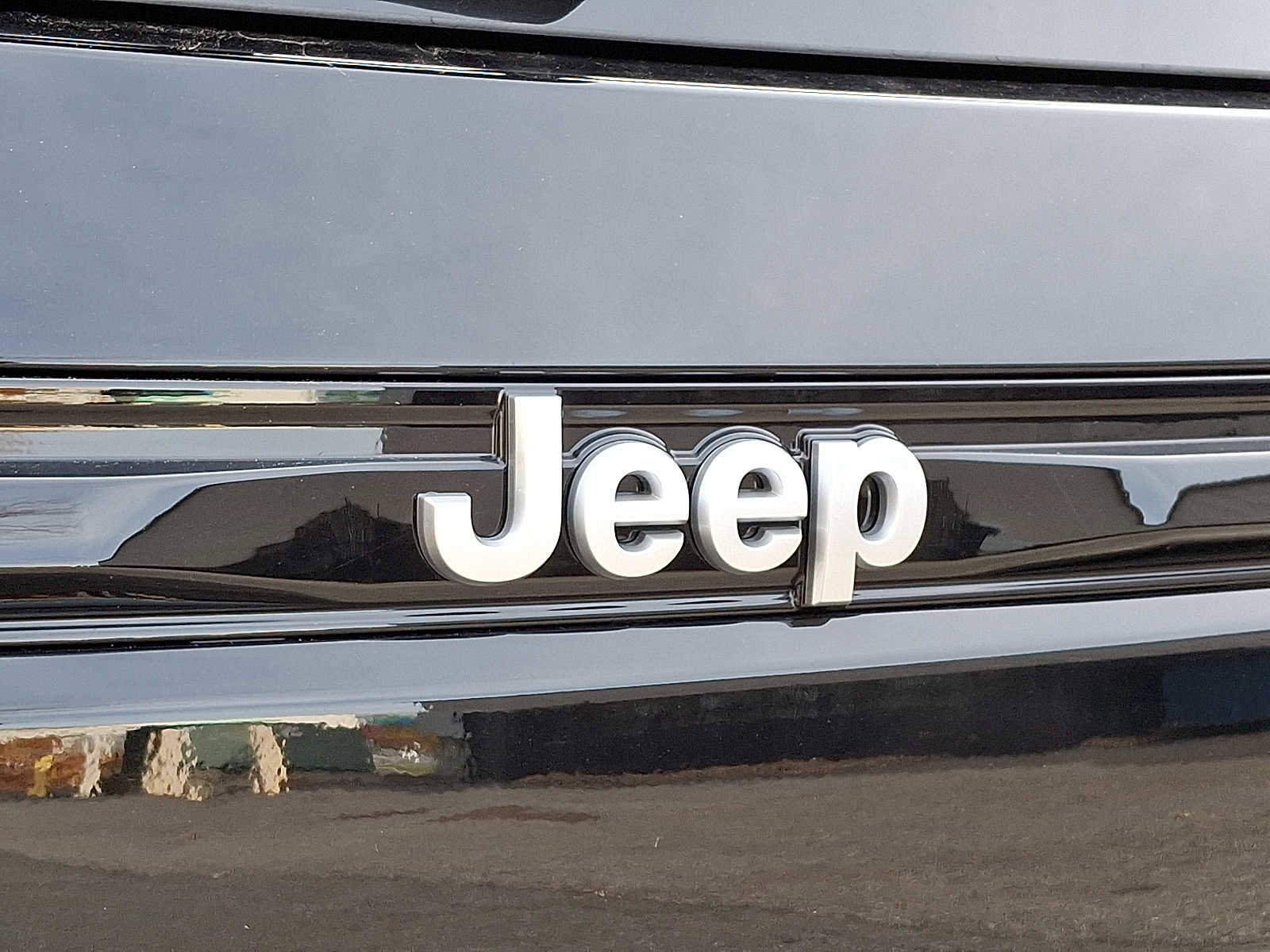 New 2025 Jeep Grand Cherokee Laredo X image 20