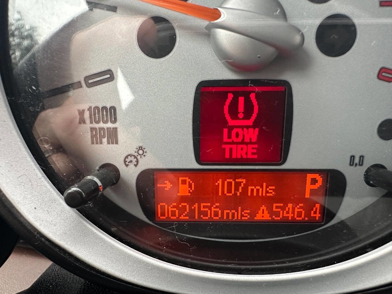 Used 2010 MINI Cooper Convertible w/ Cold Weather Pkg image 17