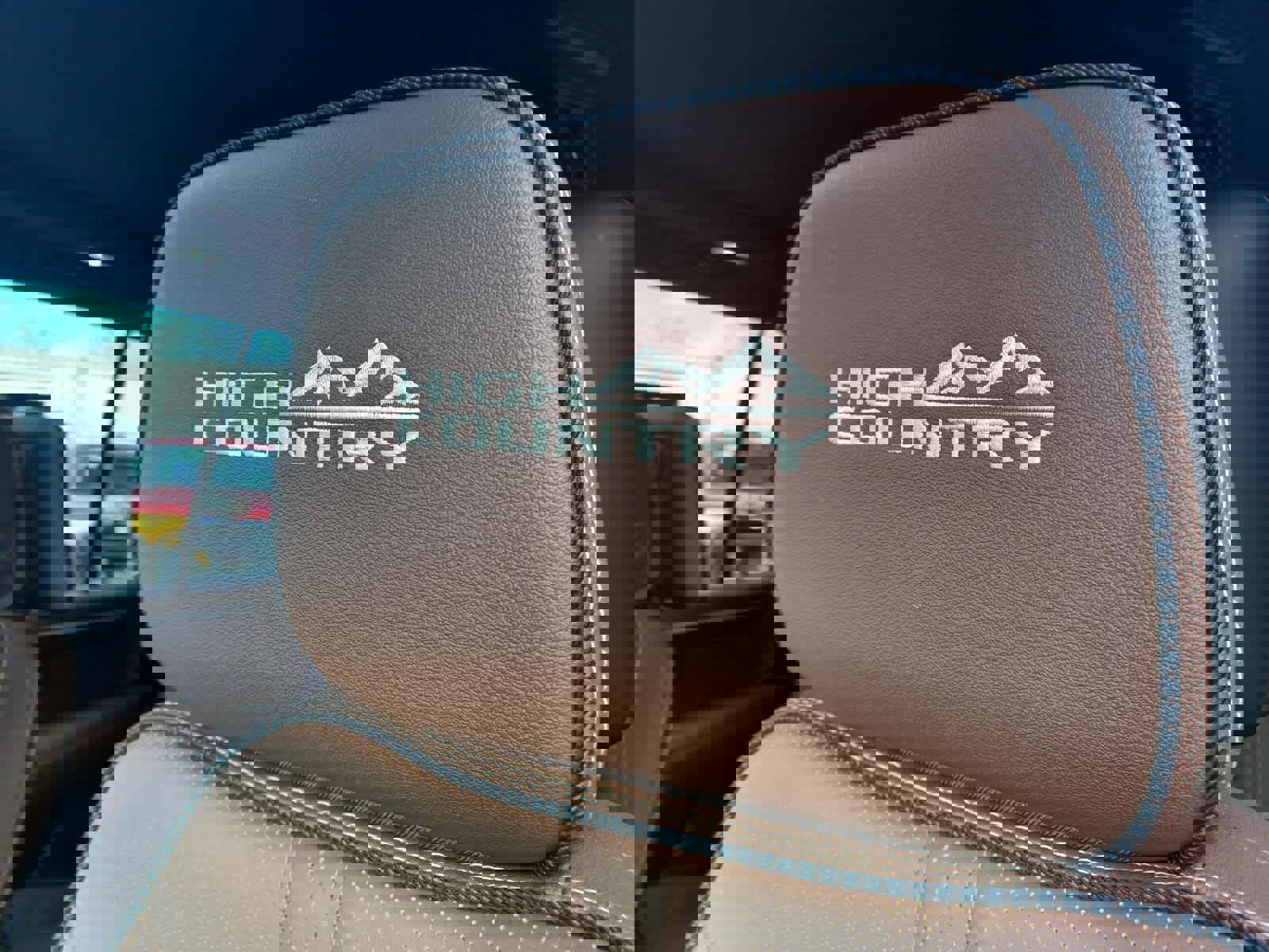 Used 2025 Chevrolet Tahoe High Country image 22