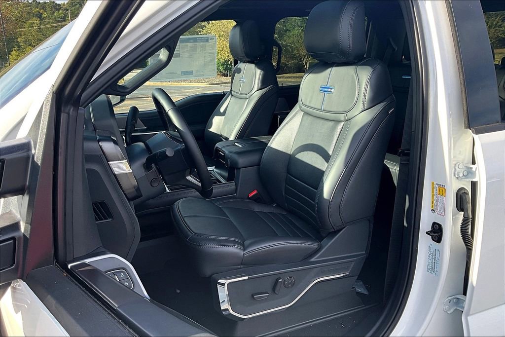 New 2026 Ford F350 4x4 Crew Cab Super Duty image 9