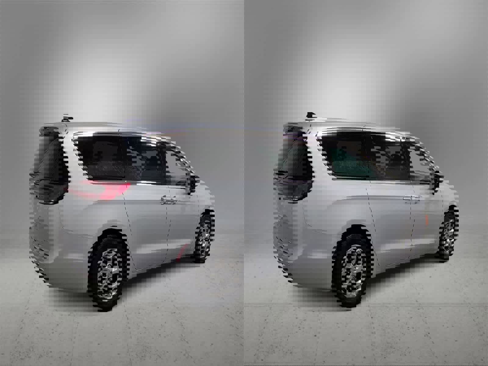 Used 2024 Chrysler Pacifica Limited image 8