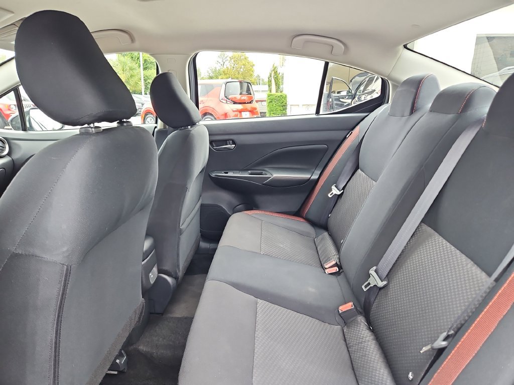 Used 2025 Nissan Versa SR FWD image 24