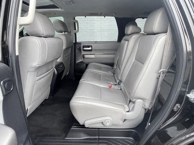 Used 2016 Toyota Sequoia Limited image 23