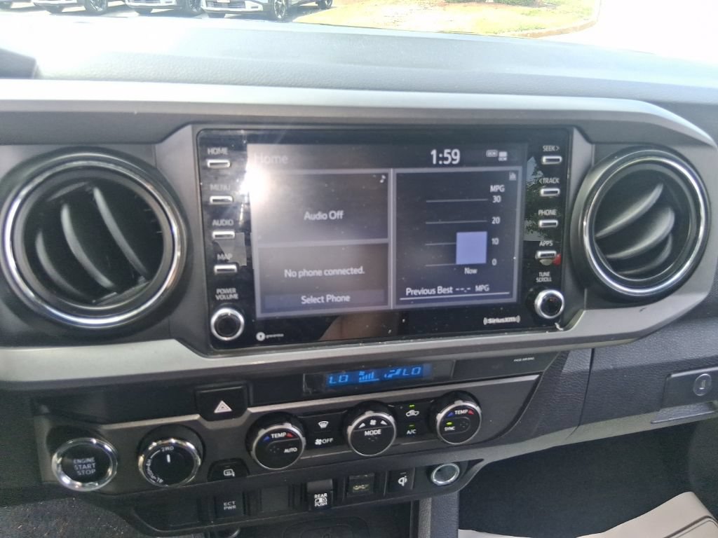 Used 2021 Toyota Tacoma TRD Off-Road AWD/4WD image 13