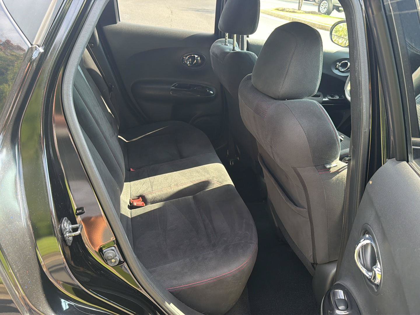Used 2013 Nissan Juke NISMO FWD image 12