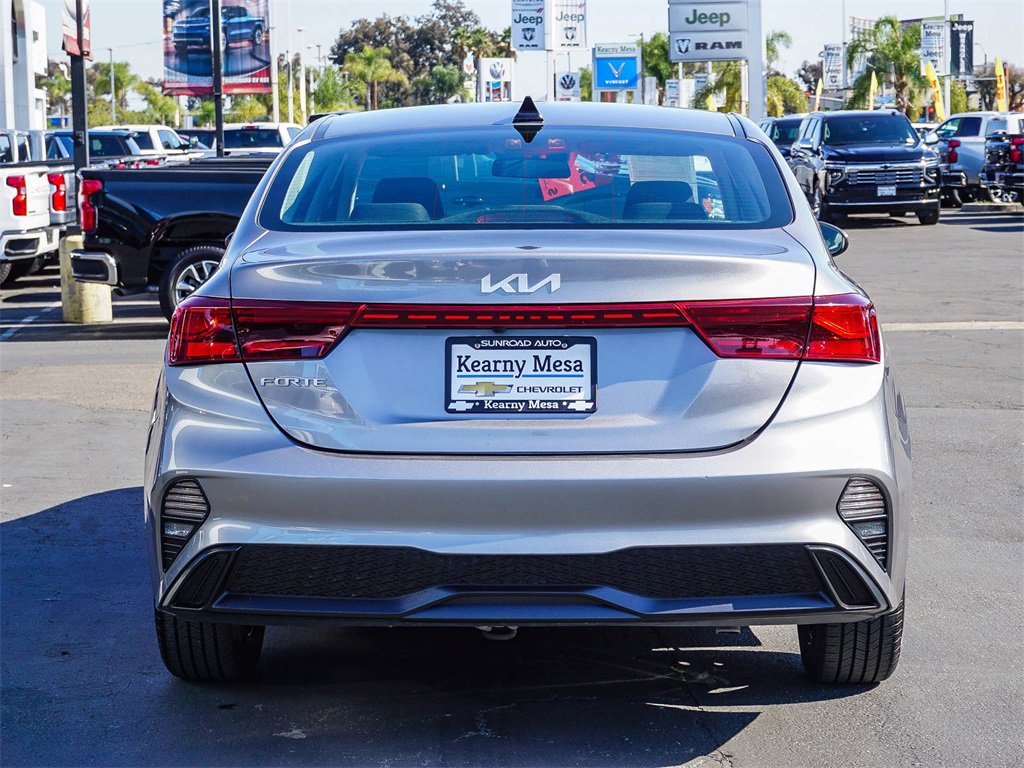 Used 2023 Kia Forte LXS image 7