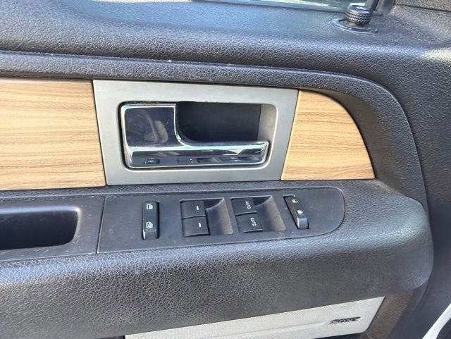 Used 2011 Ford F150 Lariat w/ Lariat Chrome Pkg AWD/4WD image 25