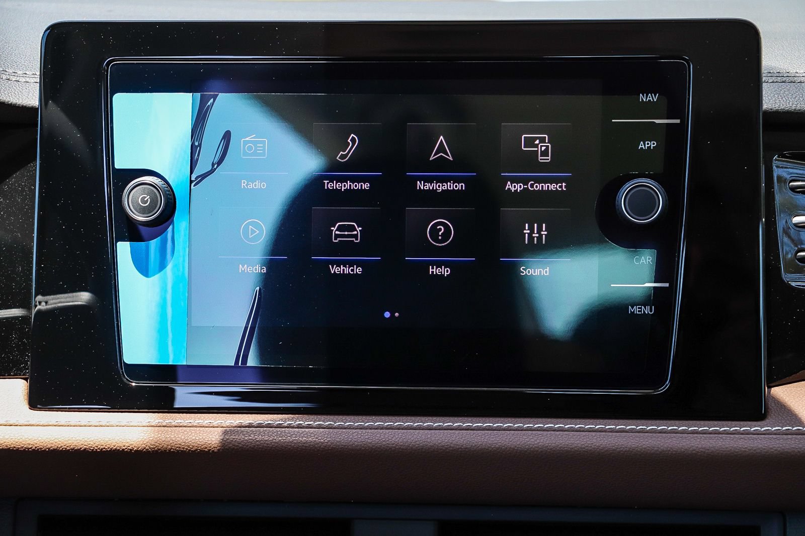 New 2026 Volkswagen Jetta SEL FWD image 17
