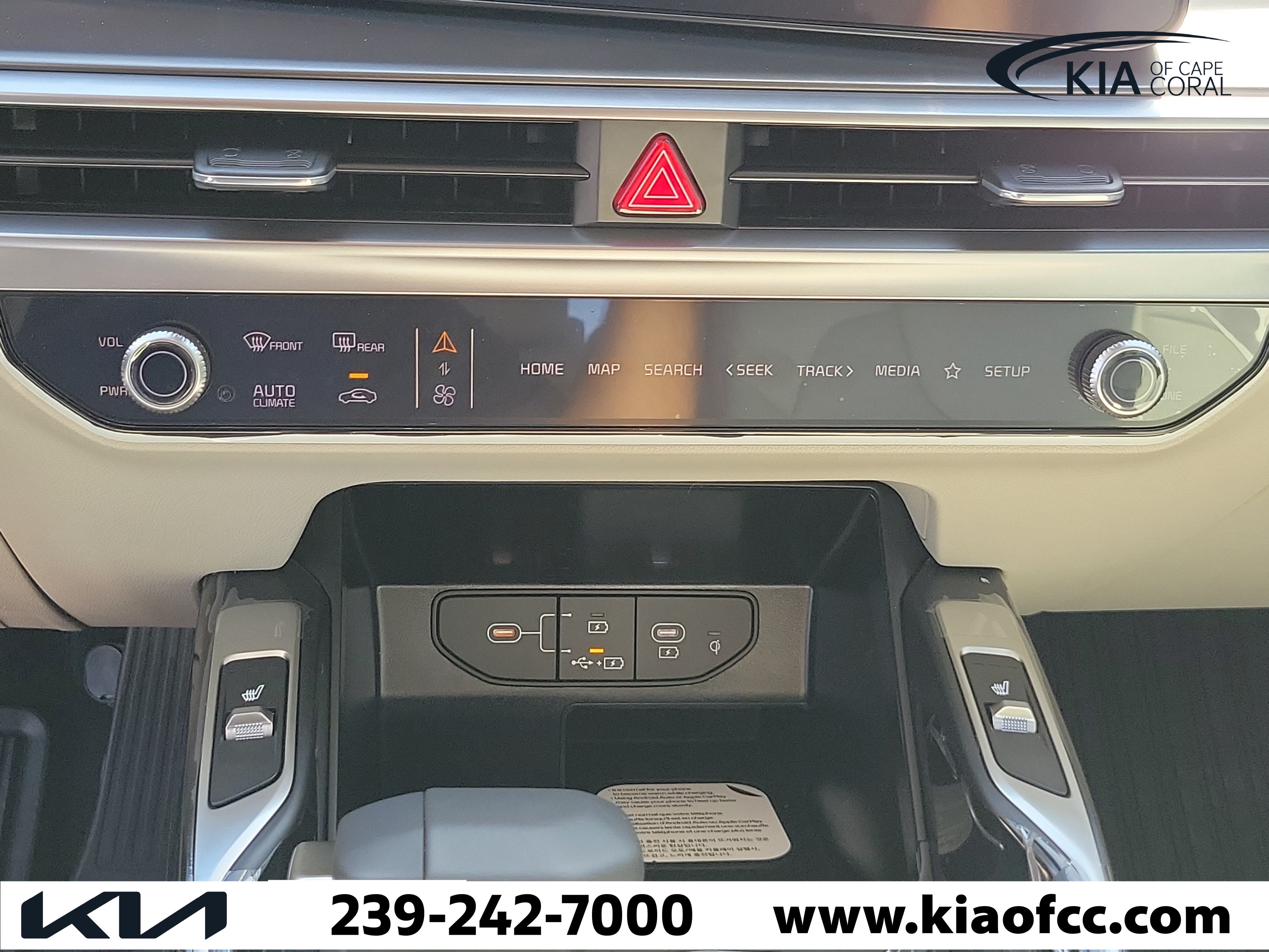 New 2026 Kia Sorento S w/ S Panoramic Sunroof Package FWD image 26
