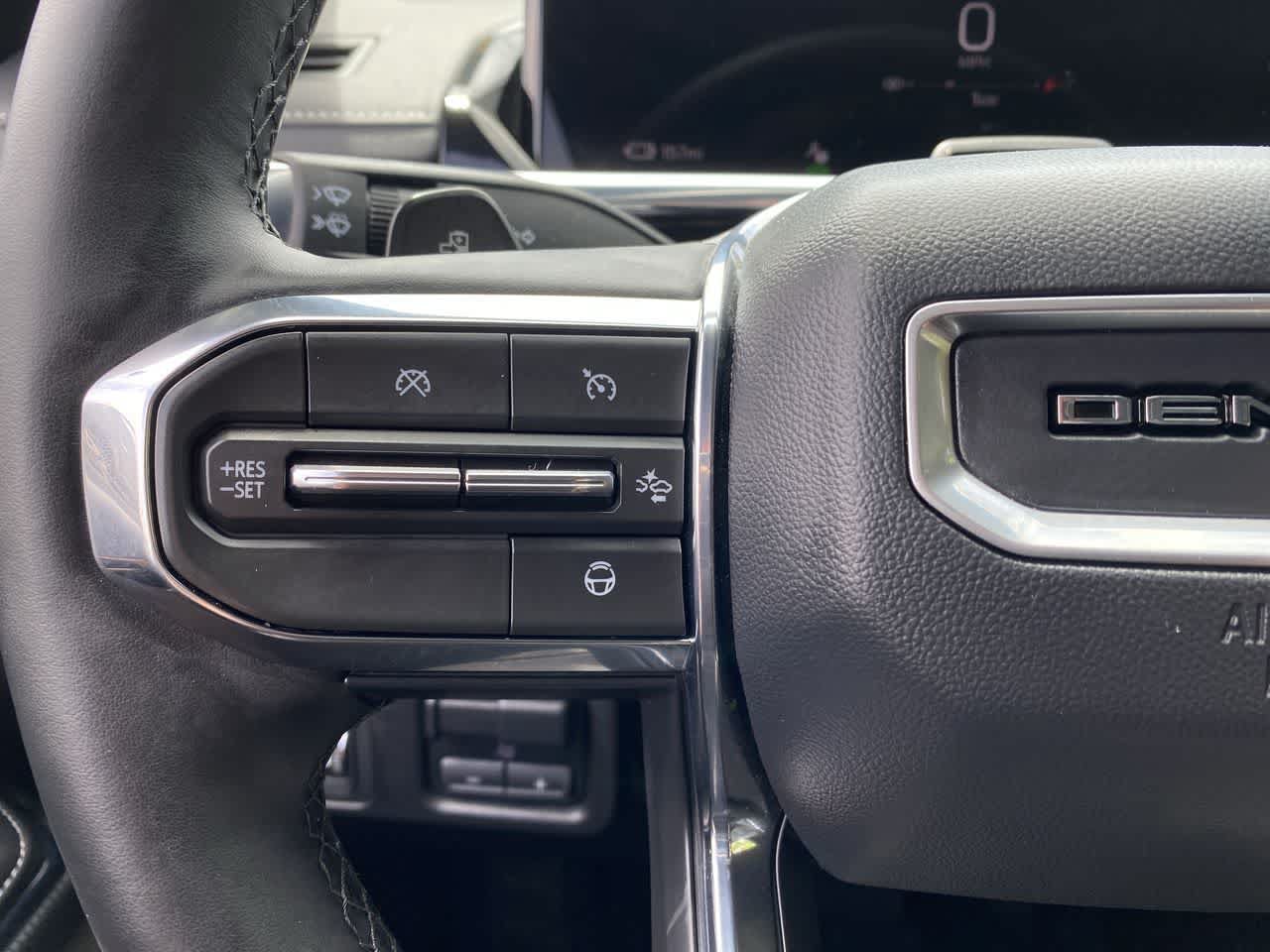 Used 2025 GMC Sierra EV Denali AWD/4WD image 20