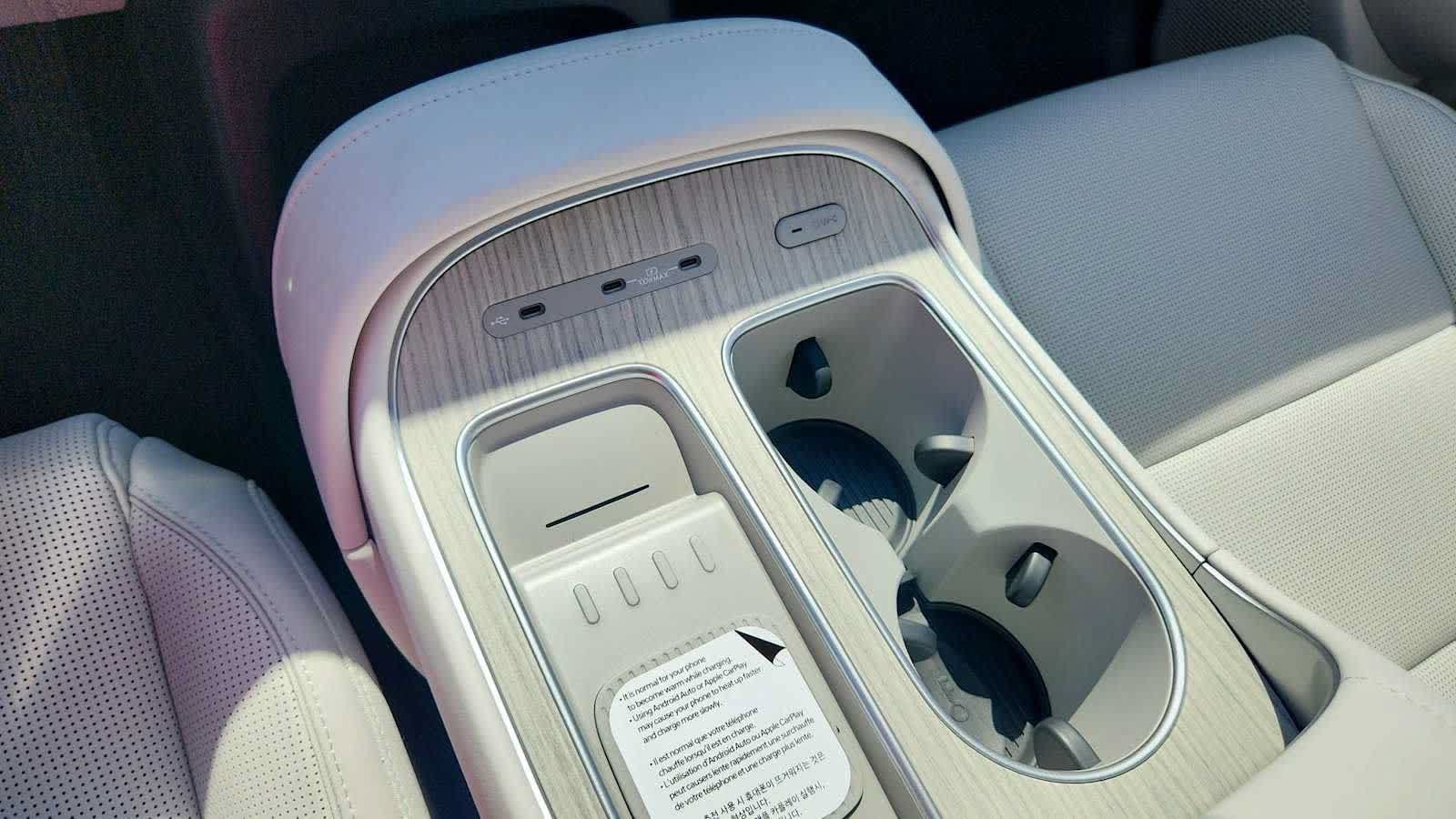 New 2026 Hyundai Palisade Calligraphy FWD image 14