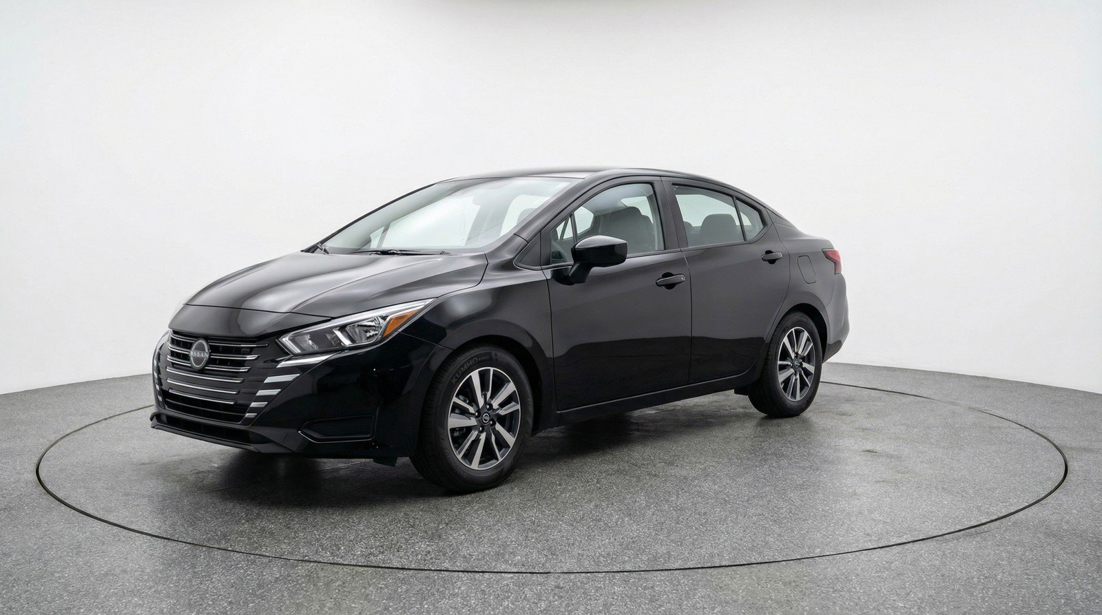 Used 2025 Nissan Versa SV FWD image 3