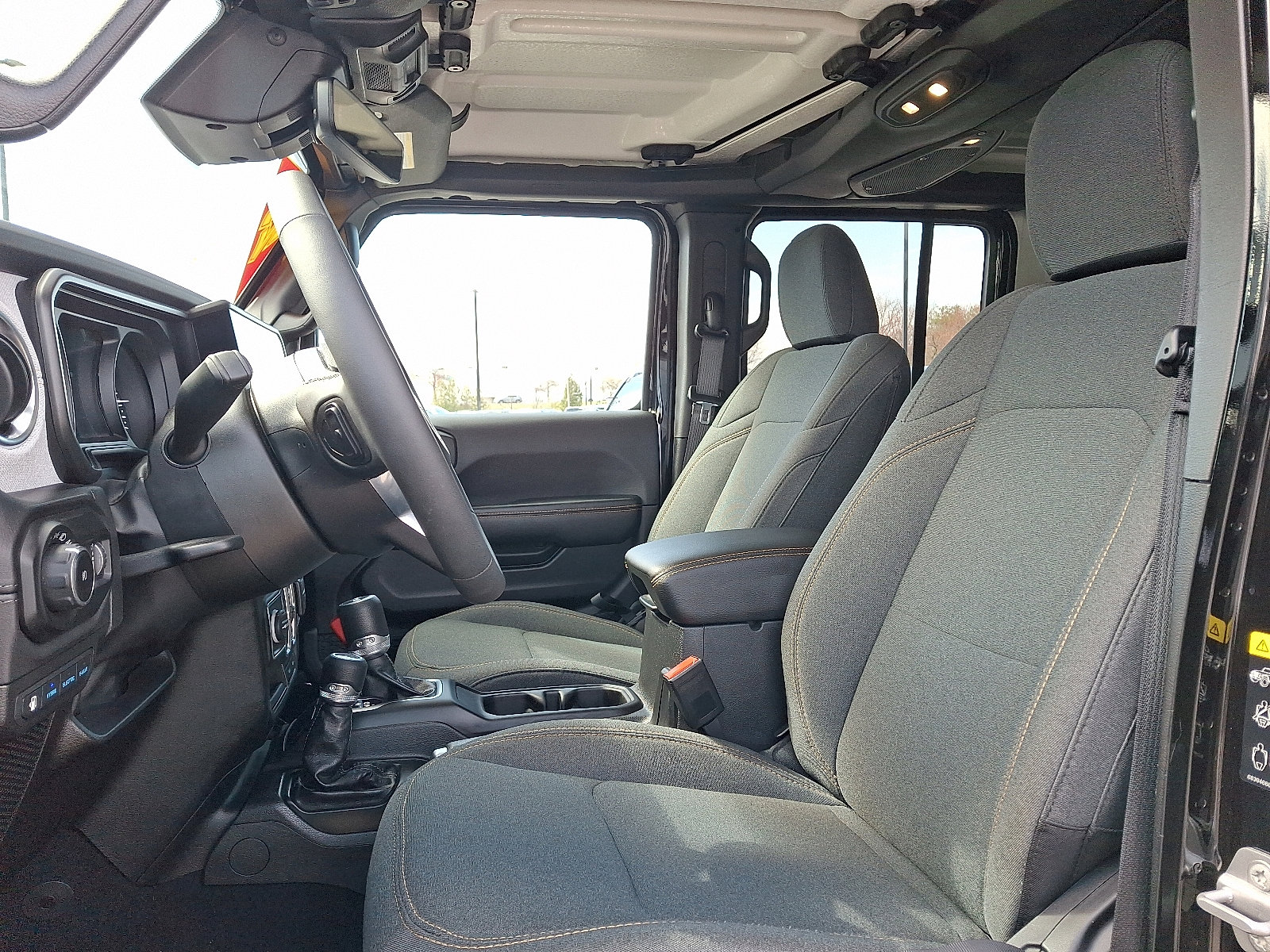 Certified 2025 Jeep Wrangler Unlimited Sahara AWD/4WD image 13