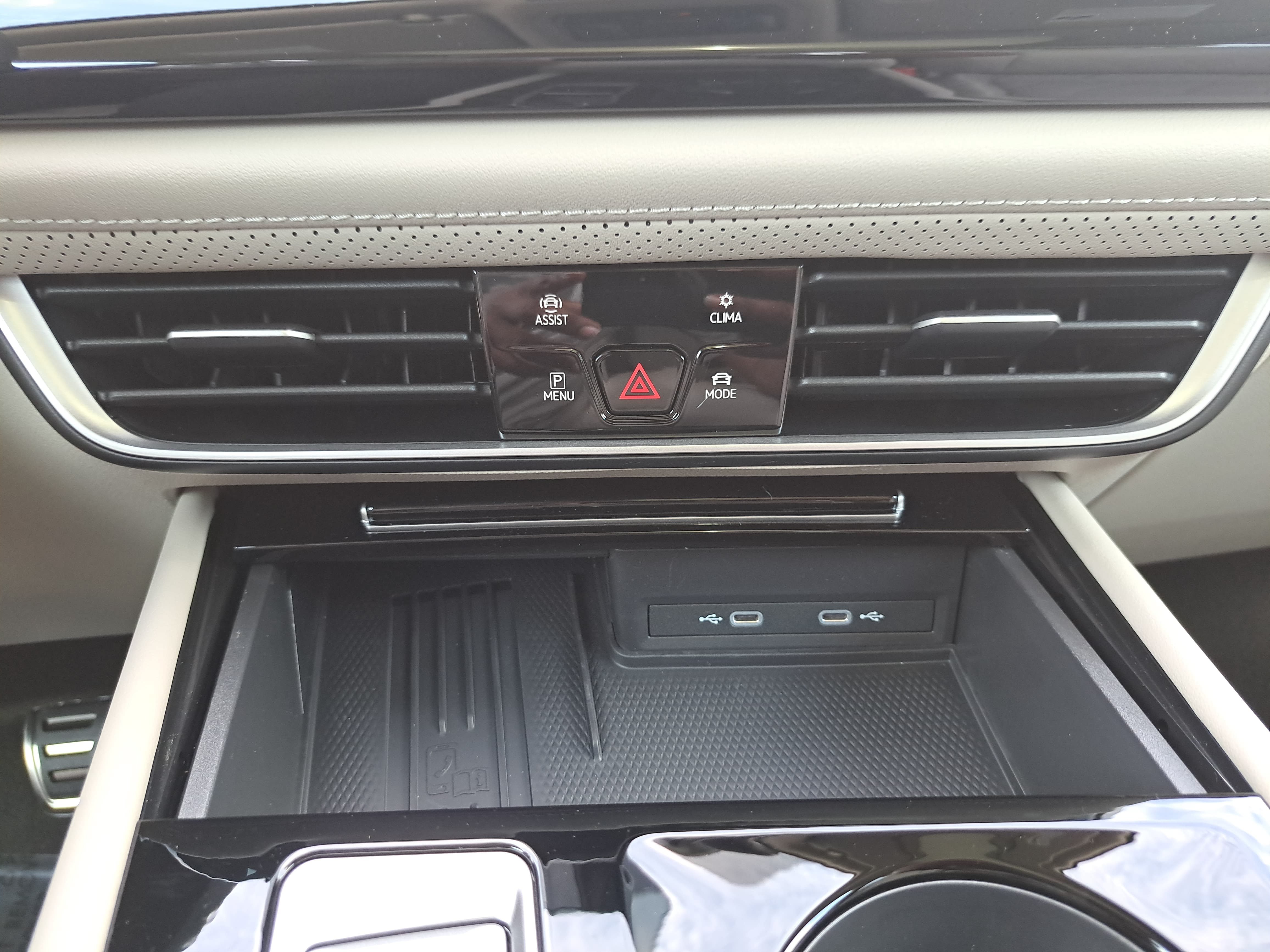 New 2026 Volkswagen Atlas SEL Premium R-Line AWD/4WD image 22