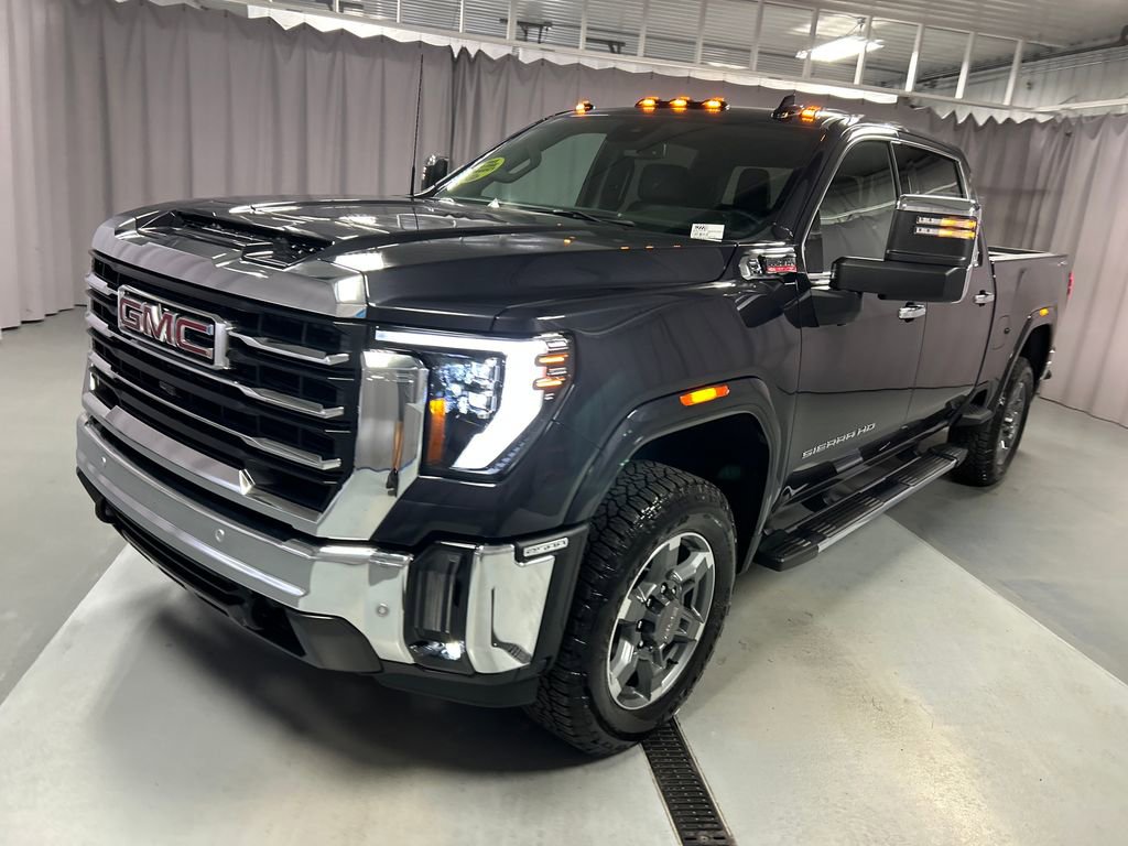 New 2026 GMC Sierra 2500 SLT w/ SLT Premium Package image 3