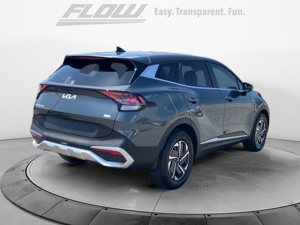 Used 2025 Kia Sportage LX FWD image 9