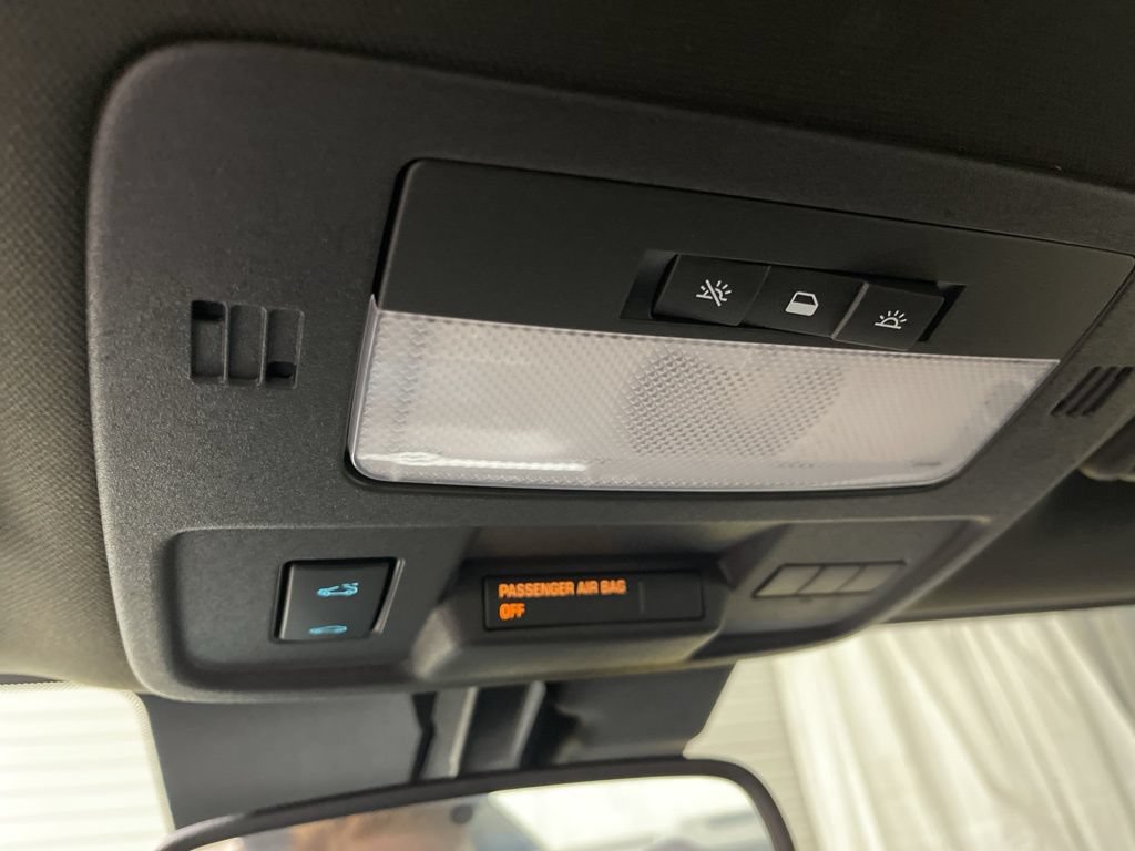 Used 2010 Chevrolet Camaro SS w/ LPO, Ground Effects Package RWD image 23