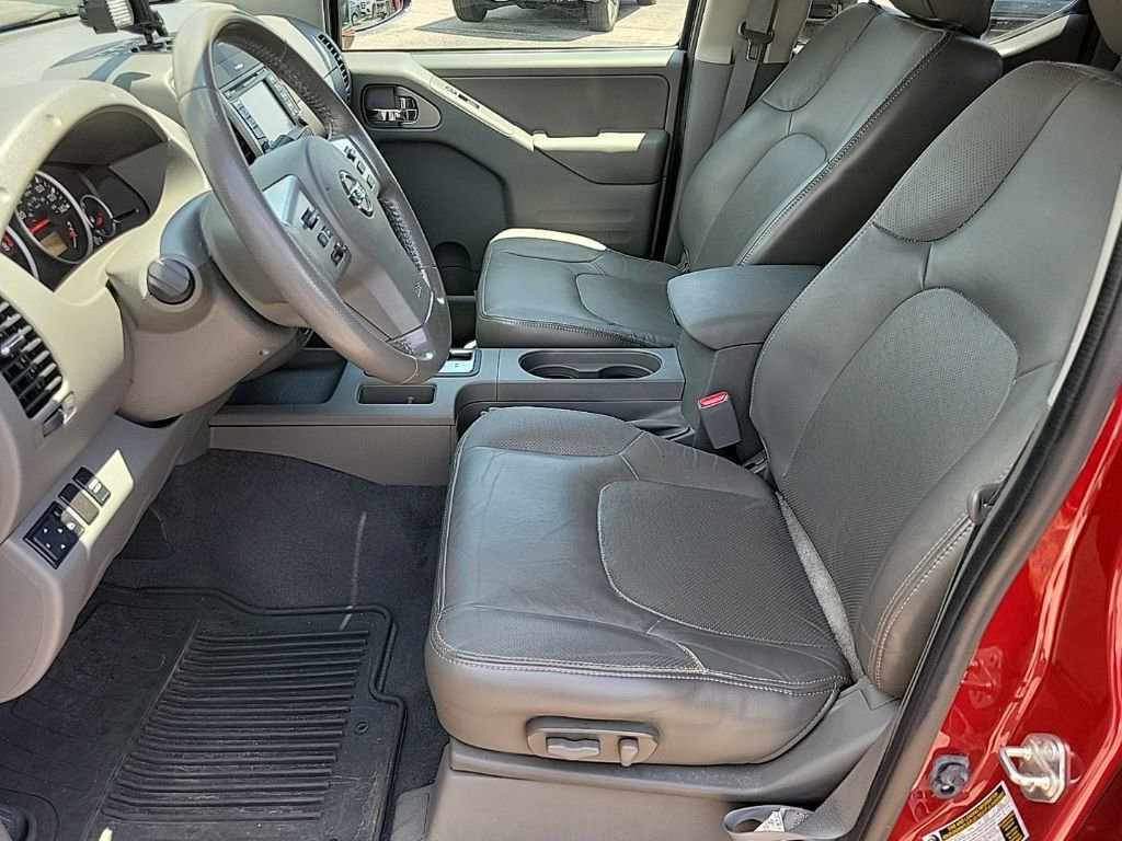 Used 2019 Nissan Frontier SL RWD image 11