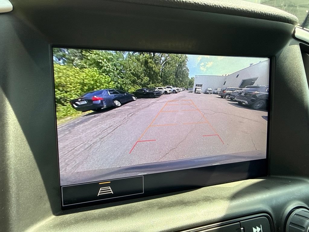 Used 2023 GMC Terrain SLT w/ LPO, Floor Liner Package AWD/4WD image 31