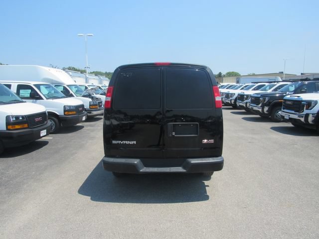 Used 2020 GMC Savana 2500 RWD image 6