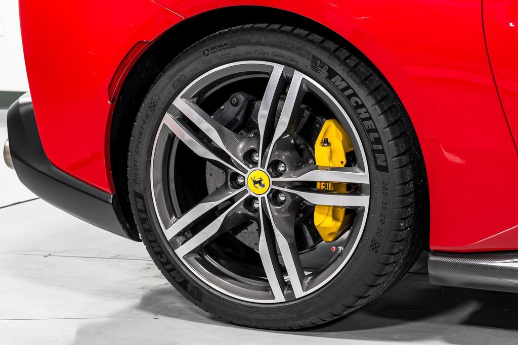 Used 2020 Ferrari Portofino RWD image 54