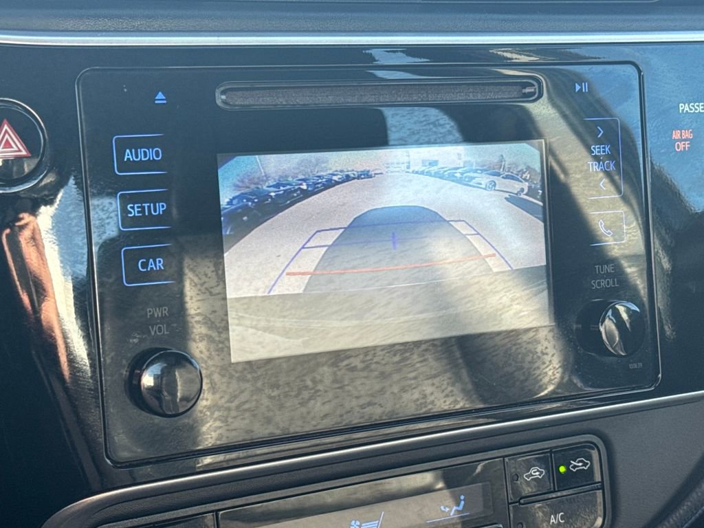 Used 2017 Toyota Corolla SE w/ Carpet Mat Package (TMS) image 23